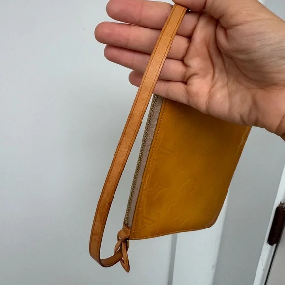 🛑 SOLD 🛑 Louis Vuitton LV Vernis Lexington Yellow ✅ COA included - Picture 9 of 16